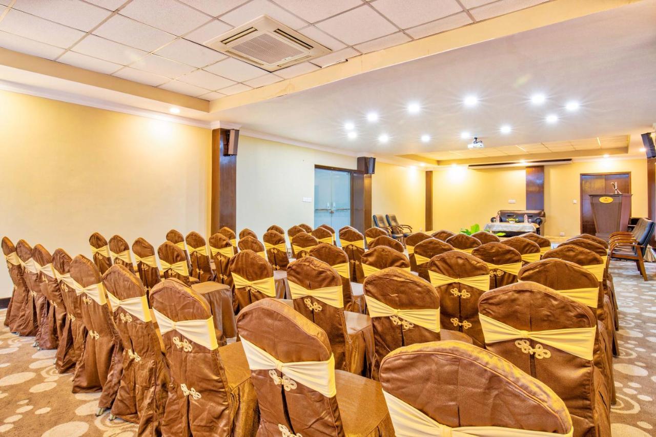 Da Yatra Courtyard Hotel Покхара Экстерьер фото
